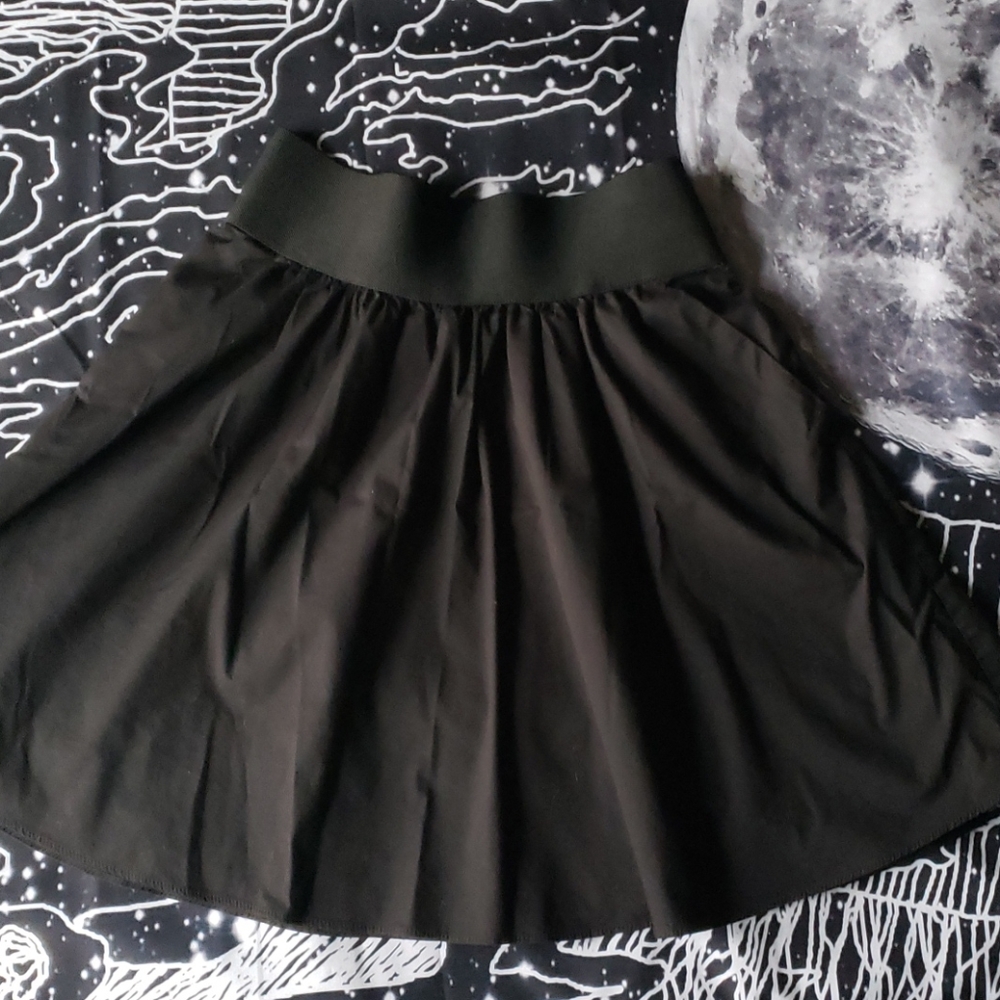 Express Design Studio Black Skirt with Pockets